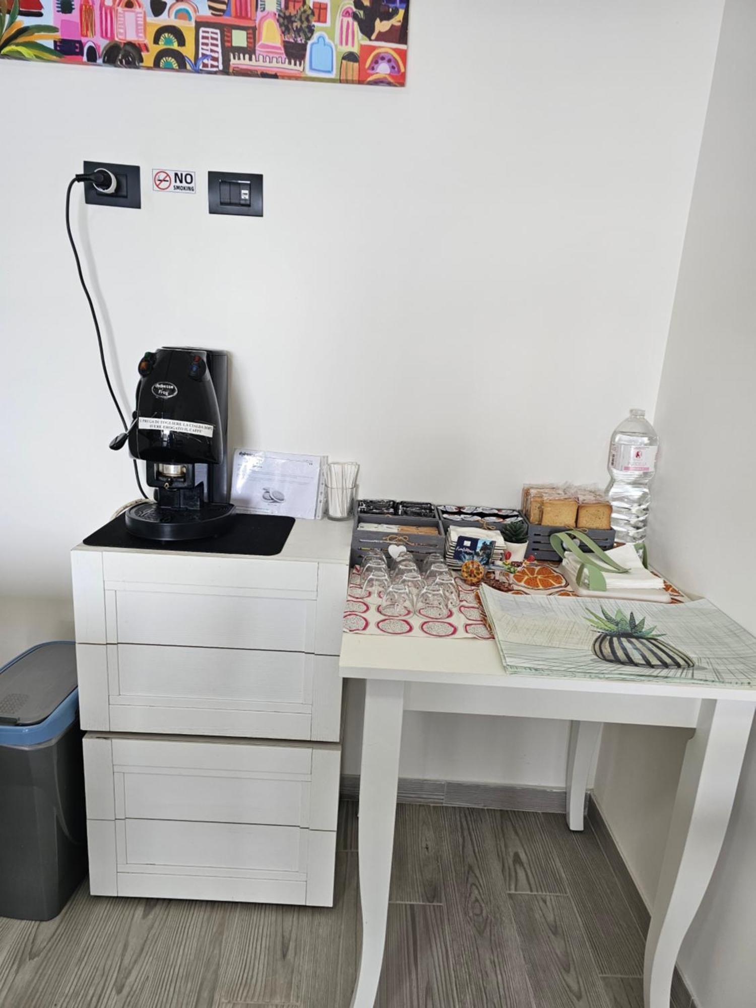 Hotel Frontemare Locazione Turistica à Porto Empedocle Extérieur photo