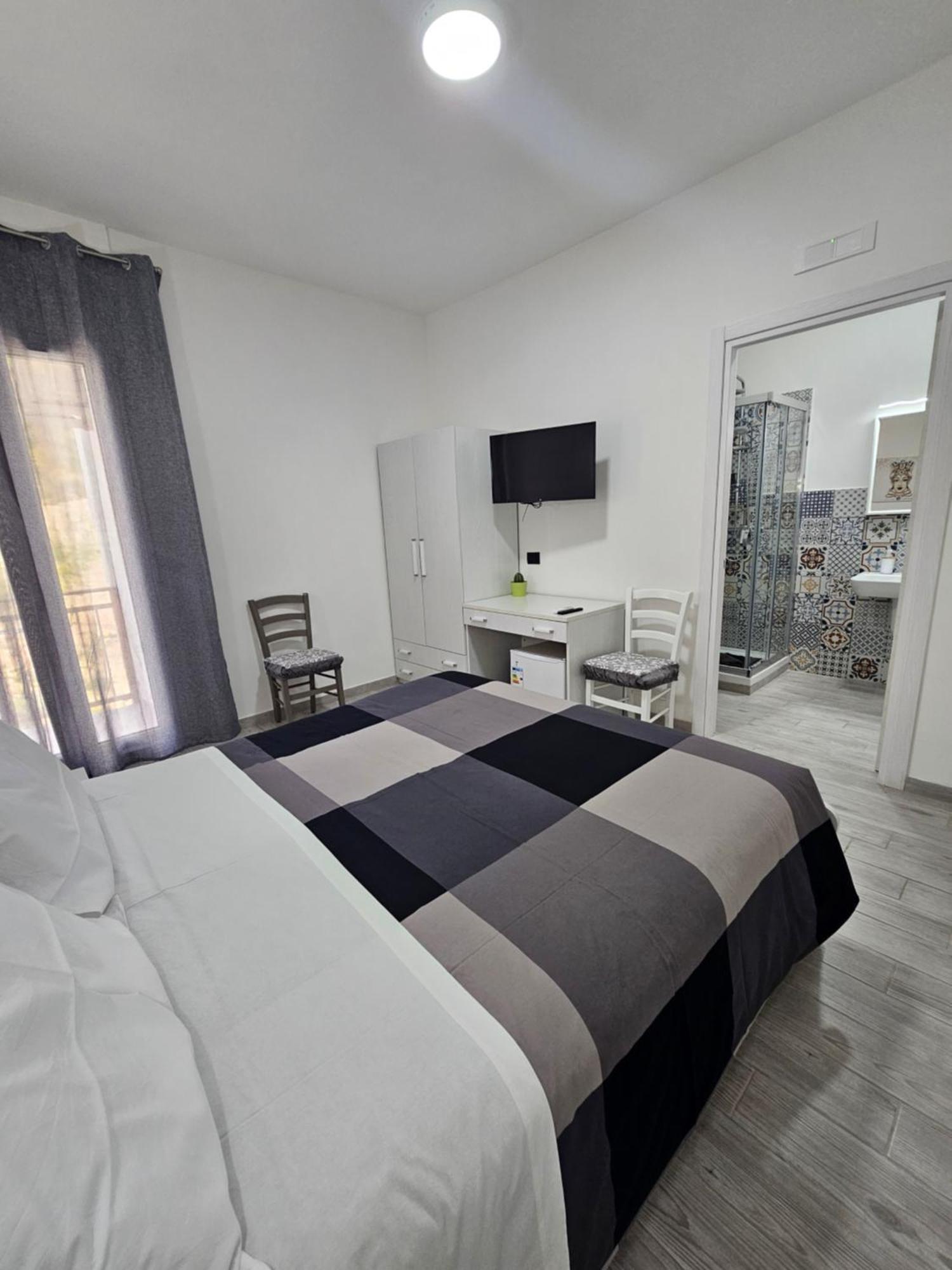 Hotel Frontemare Locazione Turistica à Porto Empedocle Extérieur photo